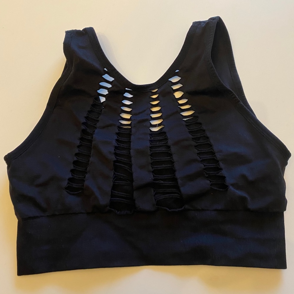 Fashion nova sports bra